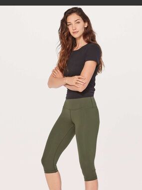 lululemon athletica Wunder Under Highrise 17” Crop - Dark Olive